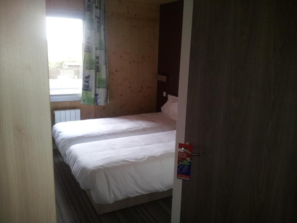 Fasthotel Dunkerque Grande-Synthe Room photo